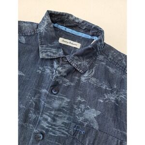 Tommy Bahama Silk Cotton Shirt MEns M Blue Leaf/Geometric All Over Soft Tropical